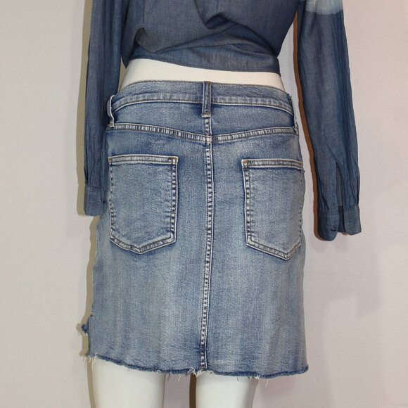 Aritzia Wilfred Free Medium Wash Raw Step Hem Denim Jean Skirt Size 6 - Picture 5 of 9